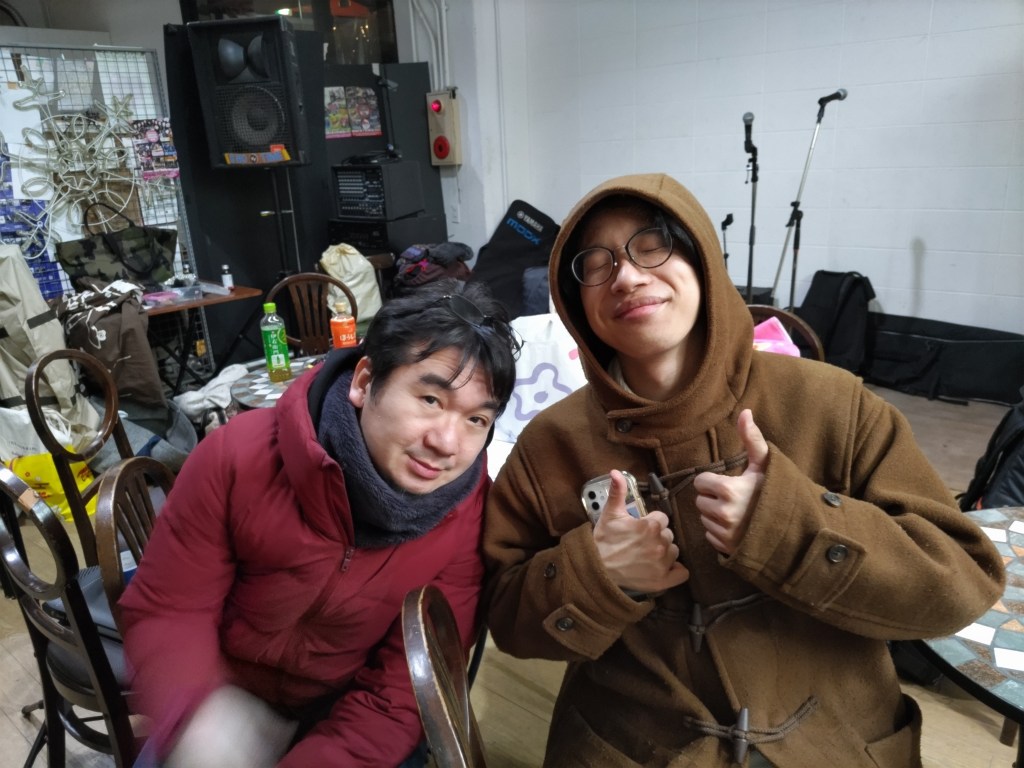 おつかれ新旧マンネ愛されキャラコンビ